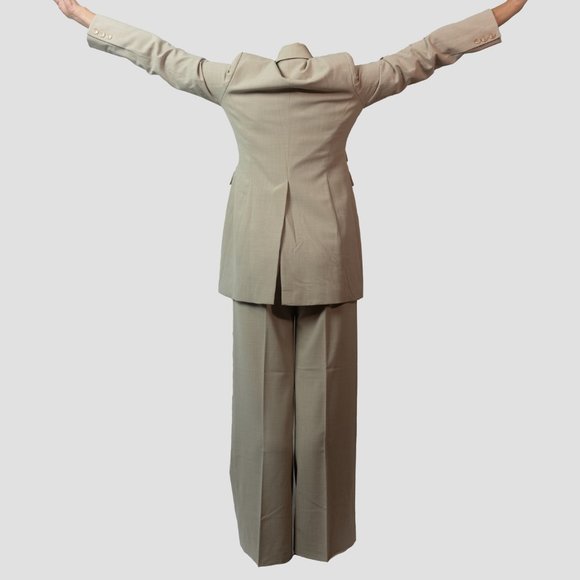 Franco Mirabelli elegant pant suite - Picture 7 of 14